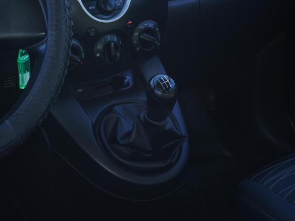 Mazda 2 II (DE) с пробегом 2008 года, цена 458 000 рублей, 208191 км, хэтчбек, Автокод Объявления