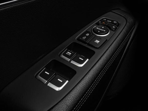 Kia Sorento III Prime Рестайлинг с пробегом 2019 года, цена 2 745 000 рублей, 129353 км, внедорожник, Автокод Объявления