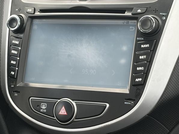 Hyundai Solaris I с пробегом 2013 года, цена 649 000 рублей, 207000 км, седан, Автокод Объявления