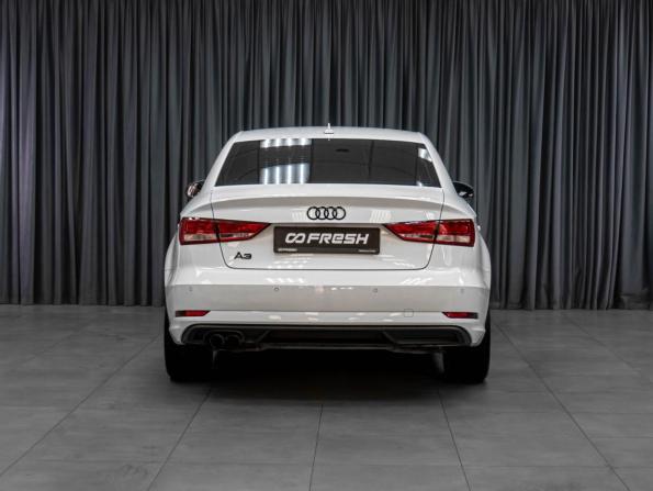 Audi A3 III (8V) Рестайлинг с пробегом 2017 года, цена 2 099 000 рублей, 114243 км, седан, Автокод Объявления