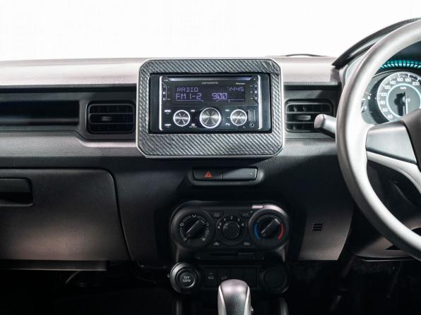 Suzuki Ignis III с пробегом 2019 года, цена 1 065 000 рублей, 99500 км, хэтчбек, Автокод Объявления