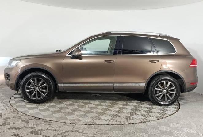 Volkswagen Touareg II с пробегом 2011 года, цена 1 850 000 рублей, 231295 км, внедорожник, Автокод Объявления