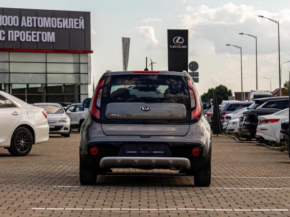 Kia Soul II Рестайлинг с пробегом 2017 года, цена 1 295 000 рублей, 180137 км, хэтчбек, Автокод Объявления