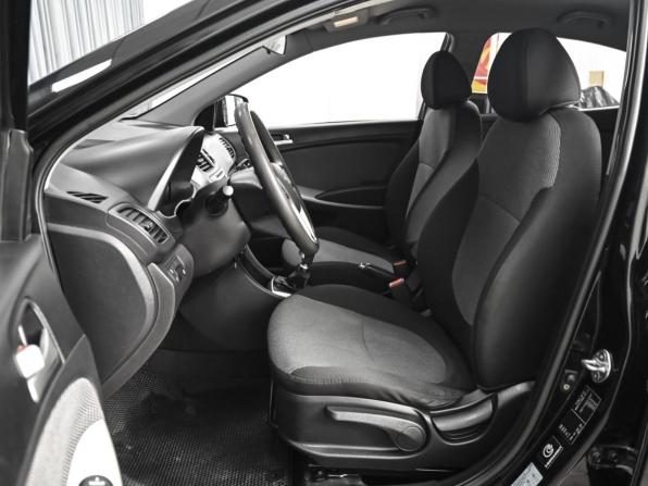 Hyundai Solaris I с пробегом 2012 года, цена 915 000 рублей, 169180 км, седан, Автокод Объявления