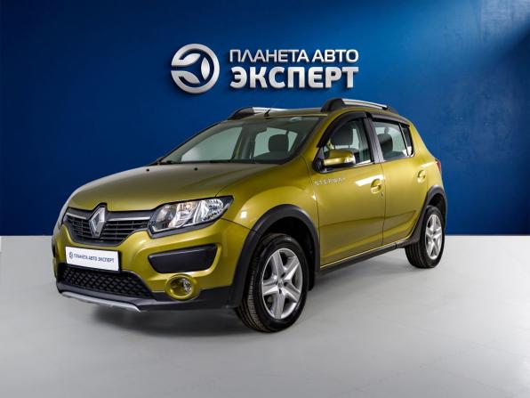 Renault Sandero II с пробегом 2015 года, цена 1 090 000 рублей, 61740 км, хэтчбек, Автокод Объявления