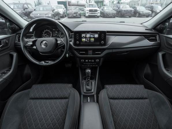 Skoda Rapid II с пробегом 2021 года, цена 1 870 000 рублей, 77062 км, лифтбек, Автокод Объявления
