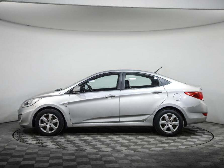 Hyundai Solaris I Санкт-Петербург  - изображение 8