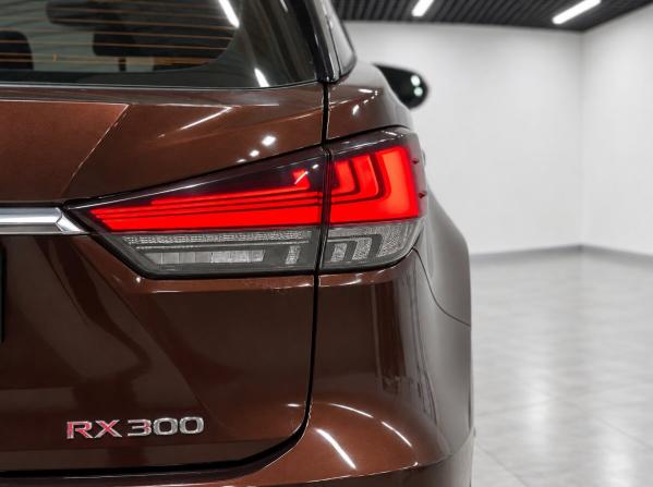 Lexus RX IV Рестайлинг с пробегом 2019 года, цена 4 750 000 рублей, 116129 км, внедорожник, Автокод Объявления