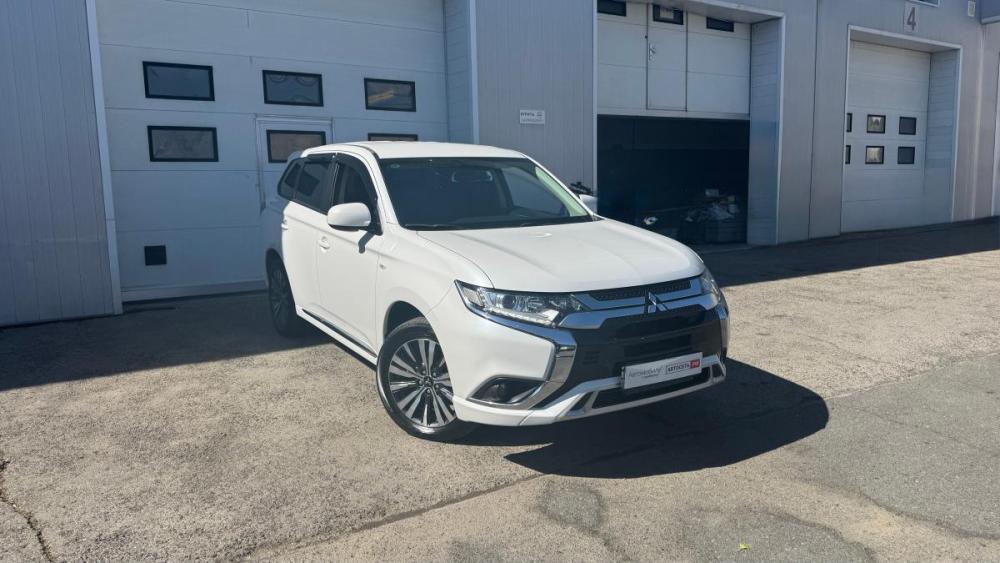 Mitsubishi Outlander III Рестайлинг 3 Магнитогорск  - изображение 2