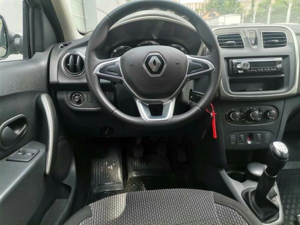 Renault Sandero II Рестайлинг с пробегом 2021 года, цена 1 349 000 рублей, 50000 км, хэтчбек, Автокод Объявления