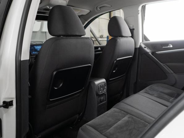 Volkswagen Tiguan I Рестайлинг с пробегом 2012 года, цена 1 679 000 рублей, 137875 км, внедорожник, Автокод Объявления