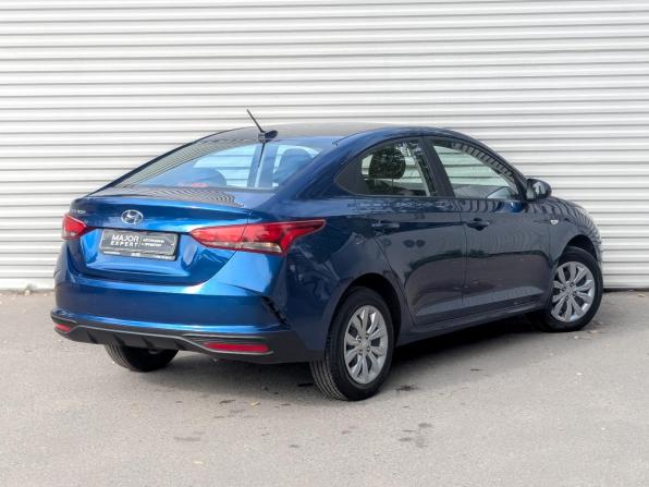 Hyundai Solaris II Рестайлинг с пробегом 2022 года, цена 1 600 000 рублей, 45136 км, седан, Автокод Объявления