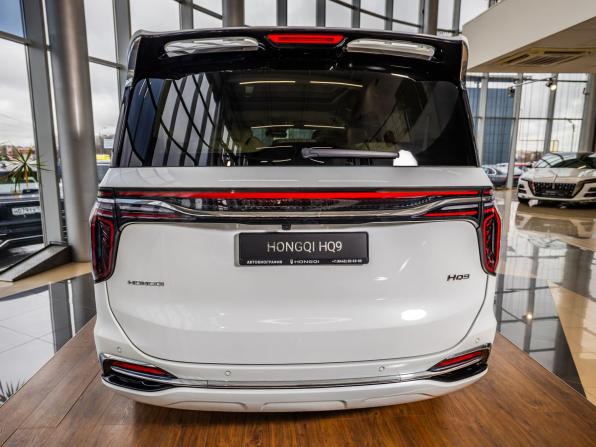 Hongqi HQ9 с пробегом 2025 года, цена 7 350 000 рублей, 9 км, минивэн, Автокод Объявления