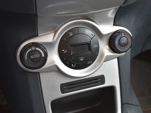 Ford Fiesta Mk6 с пробегом 2010 года, цена 680 000 рублей, 83300 км, хэтчбек, Автокод Объявления