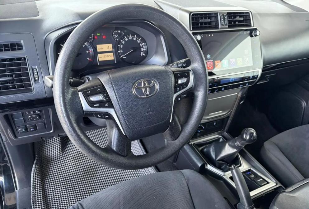 Toyota Land Cruiser Prado 150 Series Рестайлинг 2 Киров  - изображение 17