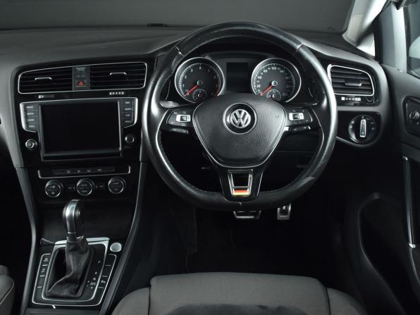 Volkswagen Golf VII с пробегом 2014 года, цена 1 265 995 рублей, 96025 км, универсал, Автокод Объявления