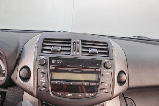 Toyota RAV4 III (XA30) Рестайлинг с пробегом 2012 года, цена 1 379 000 рублей, 202000 км, внедорожник, Автокод Объявления