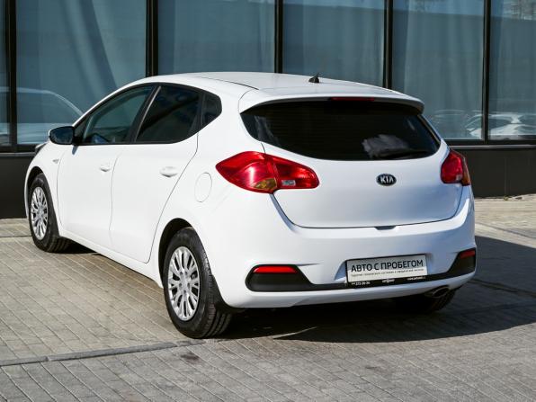Kia Ceed II с пробегом 2012 года, цена 850 000 рублей, 180000 км, хэтчбек, Автокод Объявления