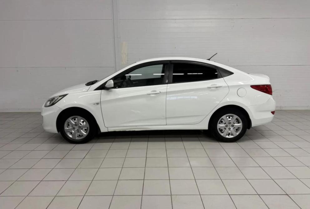 Hyundai Solaris I Астрахань  - изображение 9