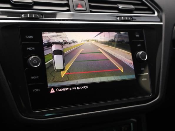 Volkswagen Tiguan II с пробегом 2019 года, цена 2 499 000 рублей, 186869 км, внедорожник, Автокод Объявления