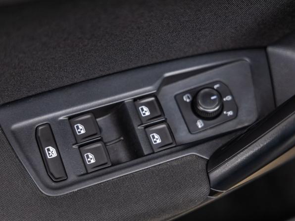 Volkswagen Tiguan II с пробегом 2019 года, цена 2 148 000 рублей, 130109 км, внедорожник, Автокод Объявления