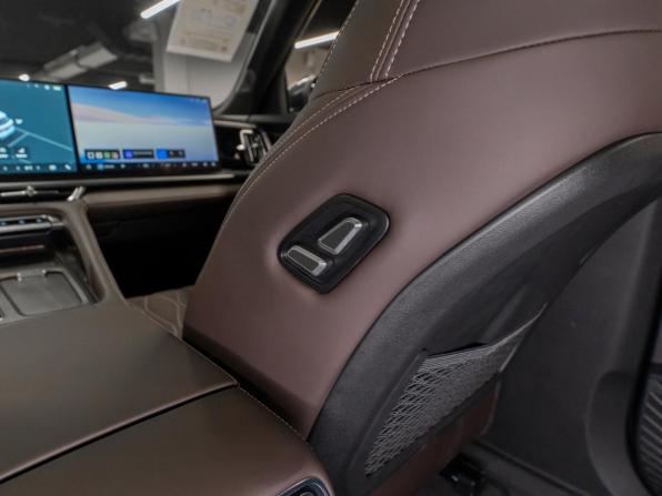Geely Monjaro I Рестайлинг 2 с пробегом 2026 года, цена 4 400 000 рублей, 50 км, внедорожник, Автокод Объявления