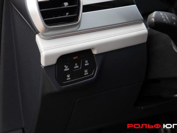 Volkswagen ID.6 с пробегом 2022 года, цена 2 749 000 рублей, 100486 км, внедорожник, Автокод Объявления
