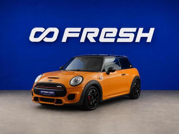 Mini Hatch III (F55/F56) с пробегом 2017 года, цена 2 133 077 рублей, 125865 км, хэтчбек, Автокод Объявления