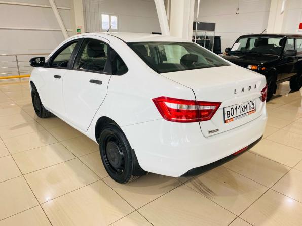 Lada (ВАЗ) Vesta I с пробегом 2017 года, цена 799 000 рублей, 66000 км, седан, Автокод Объявления