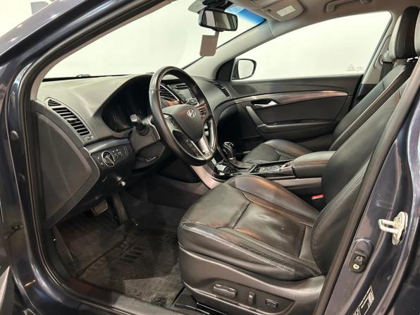 Hyundai i40 I Рестайлинг с пробегом 2016 года, цена 1 099 000 рублей, 223242 км, универсал, Автокод Объявления