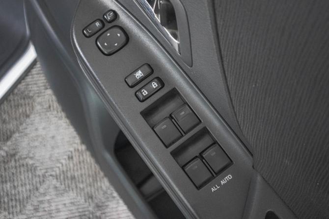 Toyota Vellfire I с пробегом 2010 года, цена 2 199 000 рублей, 163000 км, минивэн, Автокод Объявления