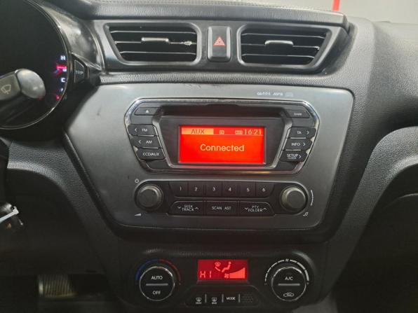 Kia Rio III с пробегом 2013 года, цена 765 000 рублей, 197000 км, седан, Автокод Объявления