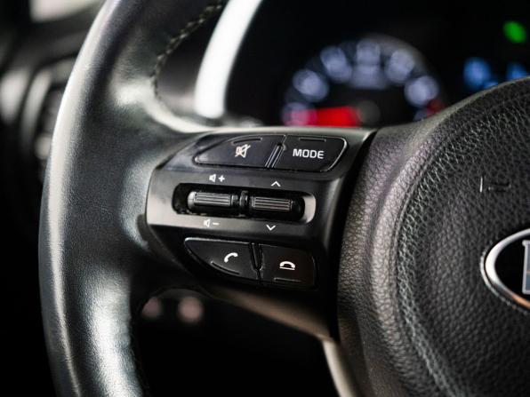 Kia Rio IV Рестайлинг с пробегом 2020 года, цена 1 700 000 рублей, 48444 км, хэтчбек, Автокод Объявления