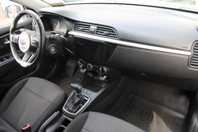 Kia Rio IV с пробегом 2018 года, цена 1 345 000 рублей, 132663 км, седан, Автокод Объявления