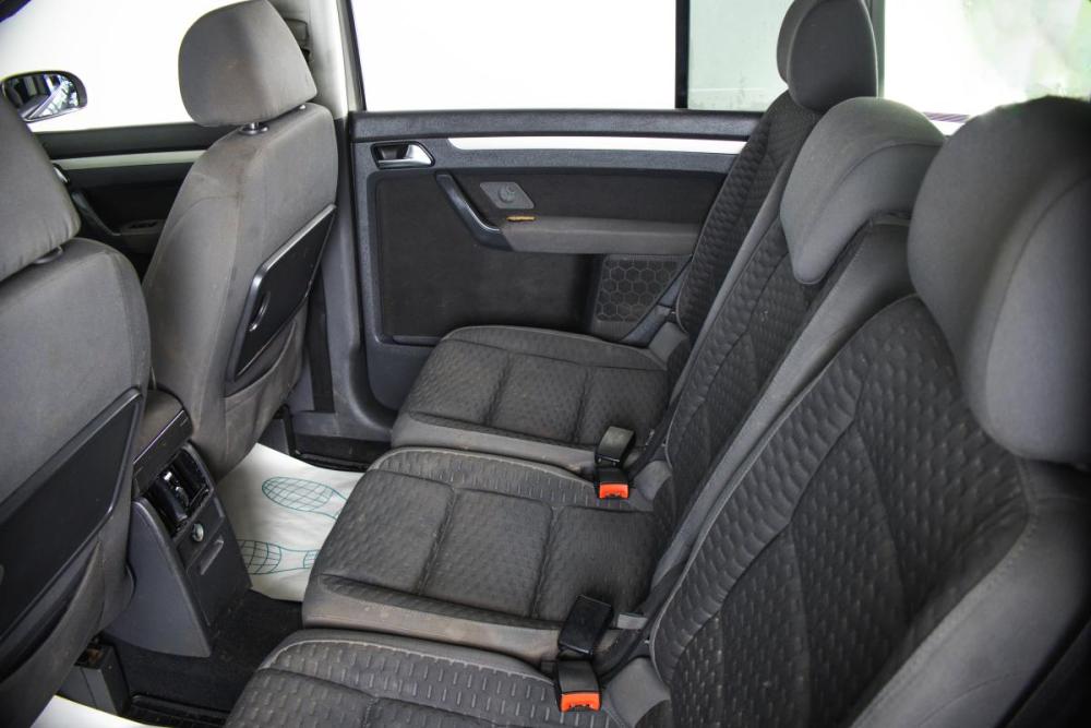 Volkswagen Touran I Рестайлинг Пермь  - изображение 9