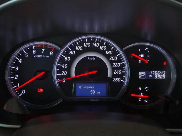 Nissan Teana II Рестайлинг с пробегом 2012 года, цена 1 349 000 рублей, 176200 км, седан, Автокод Объявления
