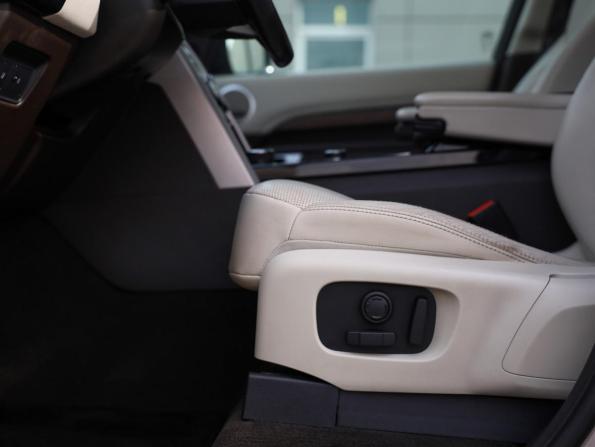 Land Rover Discovery V с пробегом 2017 года, цена 3 449 000 рублей, 199085 км, внедорожник, Автокод Объявления