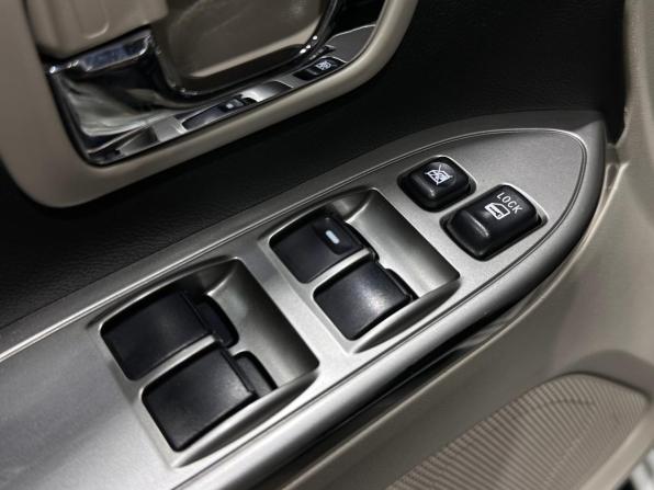Mitsubishi Pajero IV Рестайлинг 2 с пробегом 2019 года, цена 2 949 000 рублей, 118100 км, внедорожник, Автокод Объявления