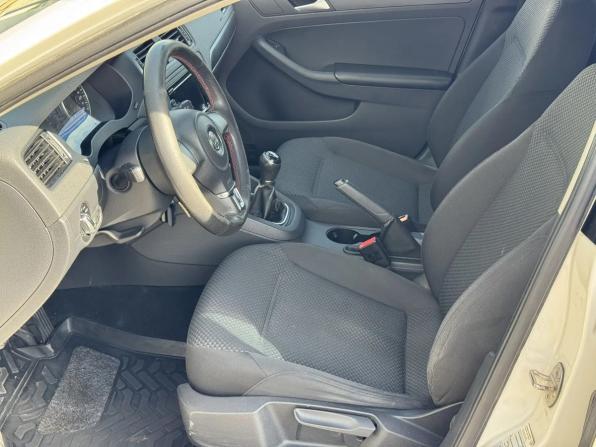 Volkswagen Jetta VI с пробегом 2014 года, цена 810 000 рублей, 210823 км, седан, Автокод Объявления
