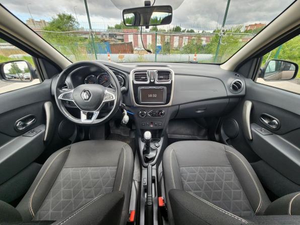 Renault Sandero II Рестайлинг с пробегом 2020 года, цена 1 169 000 рублей, 96000 км, хэтчбек, Автокод Объявления