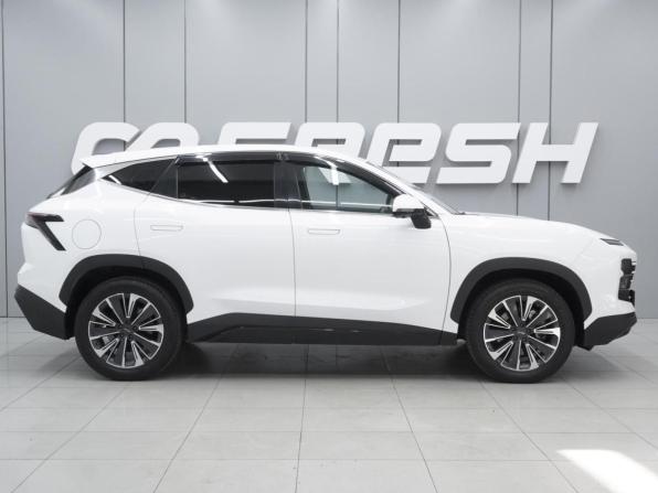 JETOUR DASHING I с пробегом 2024 года, цена 1 999 000 рублей, 30313 км, внедорожник, Автокод Объявления