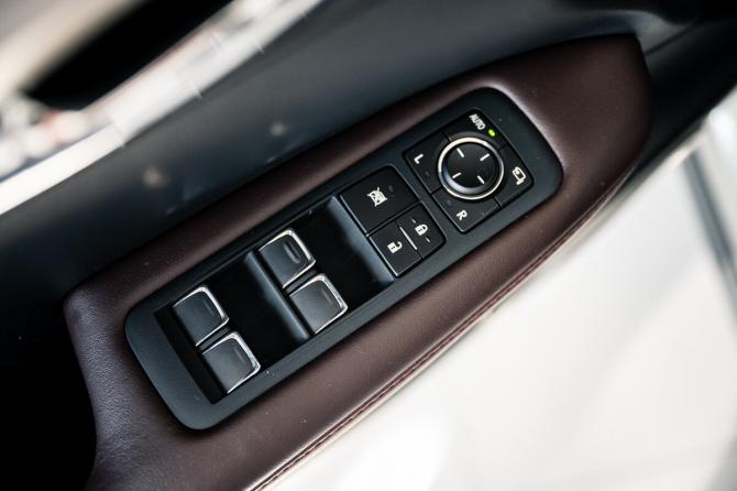 Lexus RX IV Рестайлинг с пробегом 2020 года, цена 5 700 000 рублей, 23673 км, внедорожник, Автокод Объявления