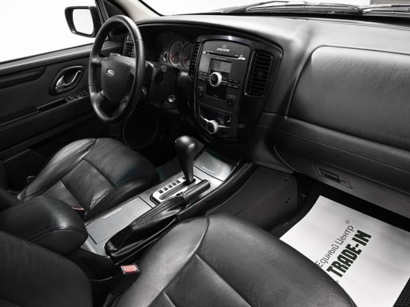Ford Escape II с пробегом 2008 года, цена 825 000 рублей, 251876 км, внедорожник, Автокод Объявления