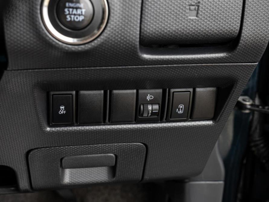 Suzuki Solio II Рестайлинг Краснодар  - изображение 17