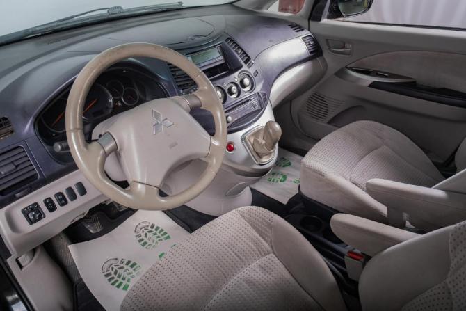 Mitsubishi Grandis I с пробегом 2004 года, цена 899 000 рублей, 284000 км, минивэн, Автокод Объявления