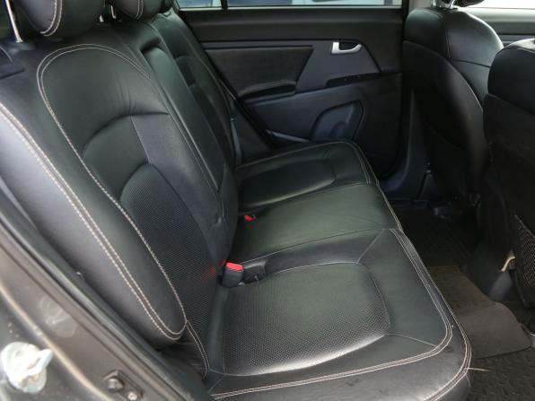 Kia Sportage III с пробегом 2010 года, цена 1 052 000 рублей, 102000 км, внедорожник, Автокод Объявления
