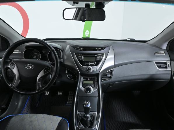 Hyundai Elantra V (MD) с пробегом 2012 года, цена 730 000 рублей, 348500 км, седан, Автокод Объявления