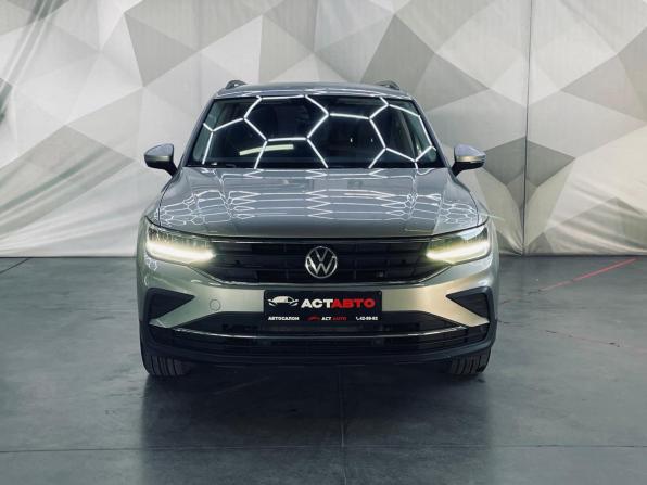 Volkswagen Tiguan II Рестайлинг с пробегом 2021 года, цена 1 999 000 рублей, 155000 км, внедорожник, Автокод Объявления