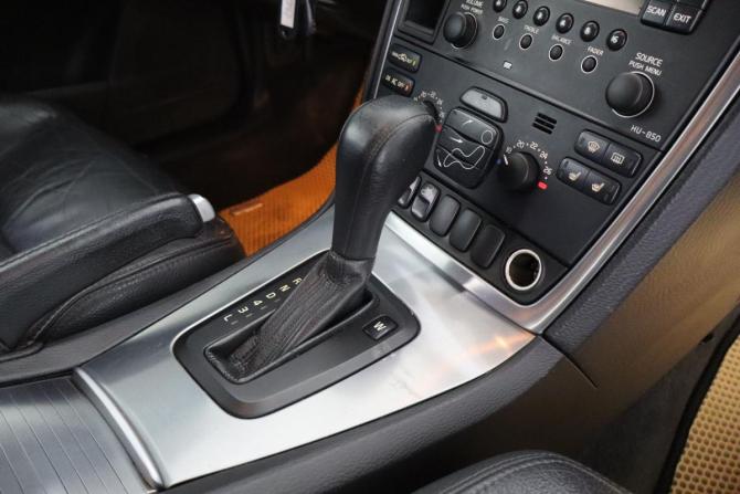 Volvo S60 I Рестайлинг с пробегом 2008 года, цена 799 000 рублей, 137000 км, седан, Автокод Объявления