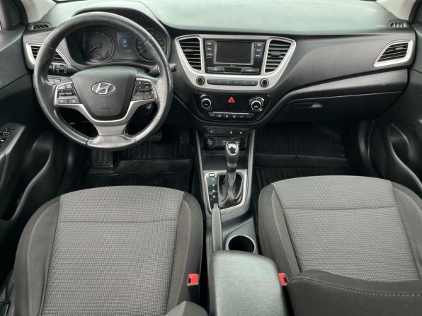Hyundai Solaris II с пробегом 2019 года, цена 1 350 000 рублей, 110787 км, седан, Автокод Объявления